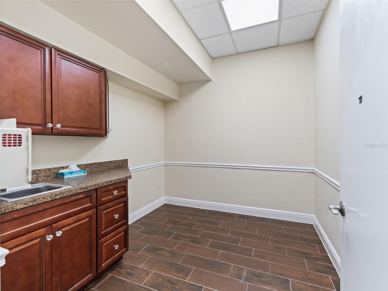 837 S MAIN ST, WILDWOOD, FL, 34785