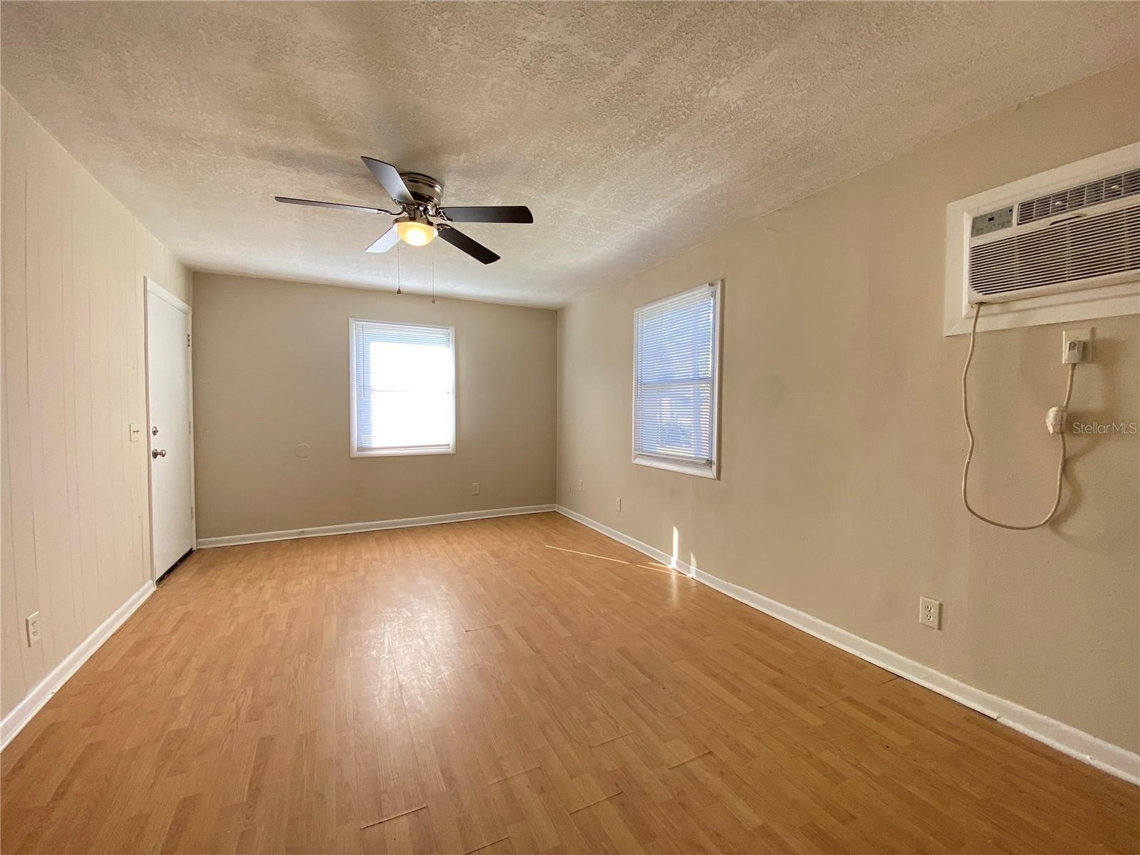 5113 CURRY FORD RD #3, ORLANDO, FL, 32812