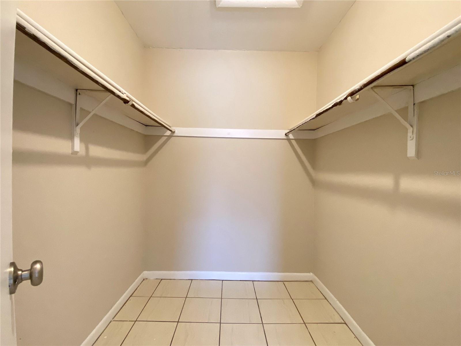 5113 CURRY FORD RD #3, ORLANDO, FL, 32812