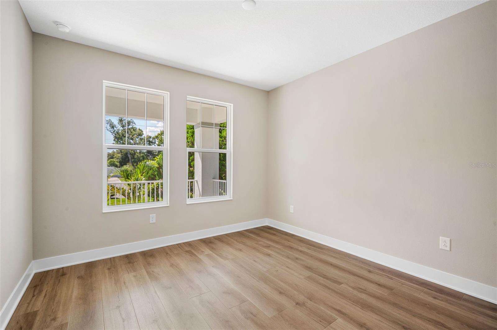 741 58TH AVE NE, ST PETERSBURG, FL, 33703