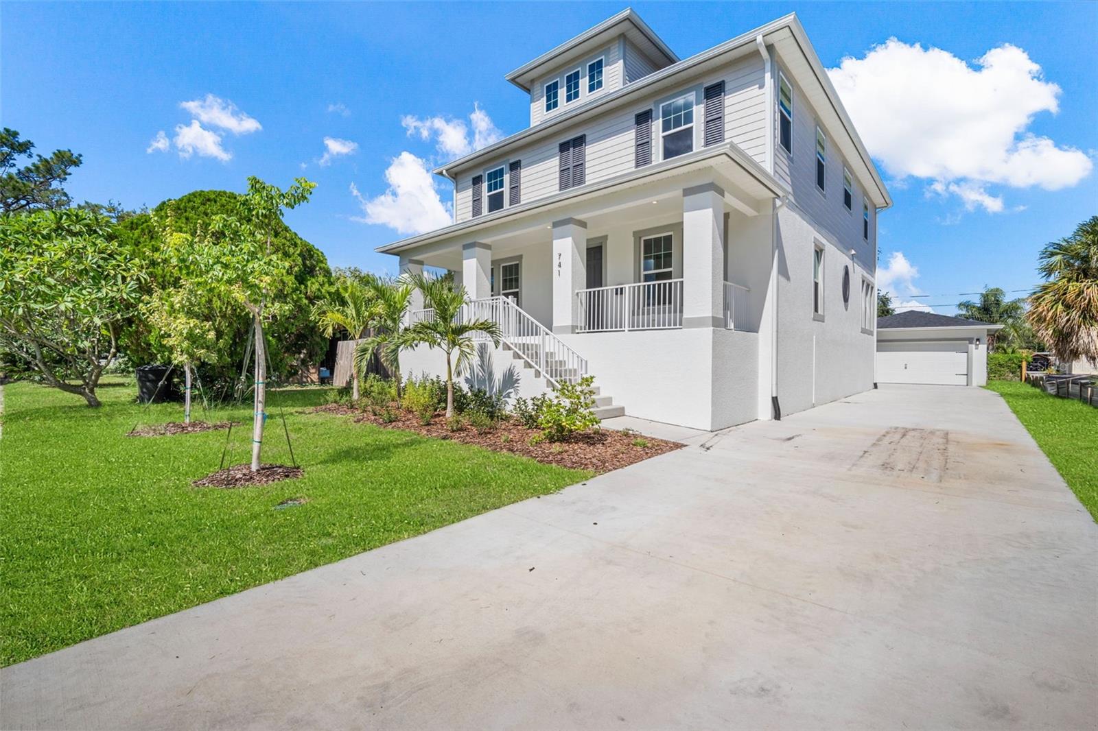 741 58TH AVE NE, ST PETERSBURG, FL, 33703
