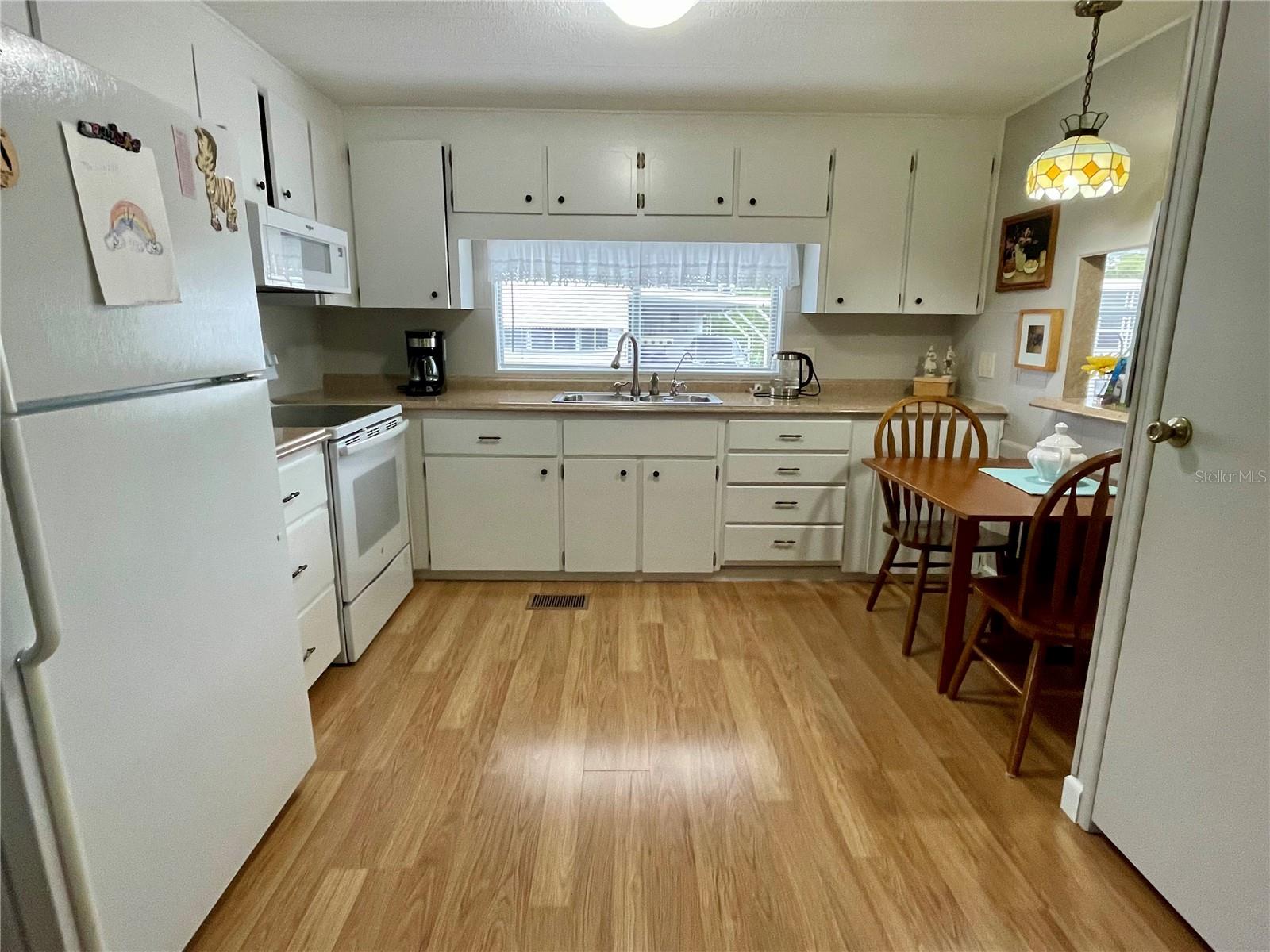 34185 CANAL DR N, PINELLAS PARK, FL, 33781