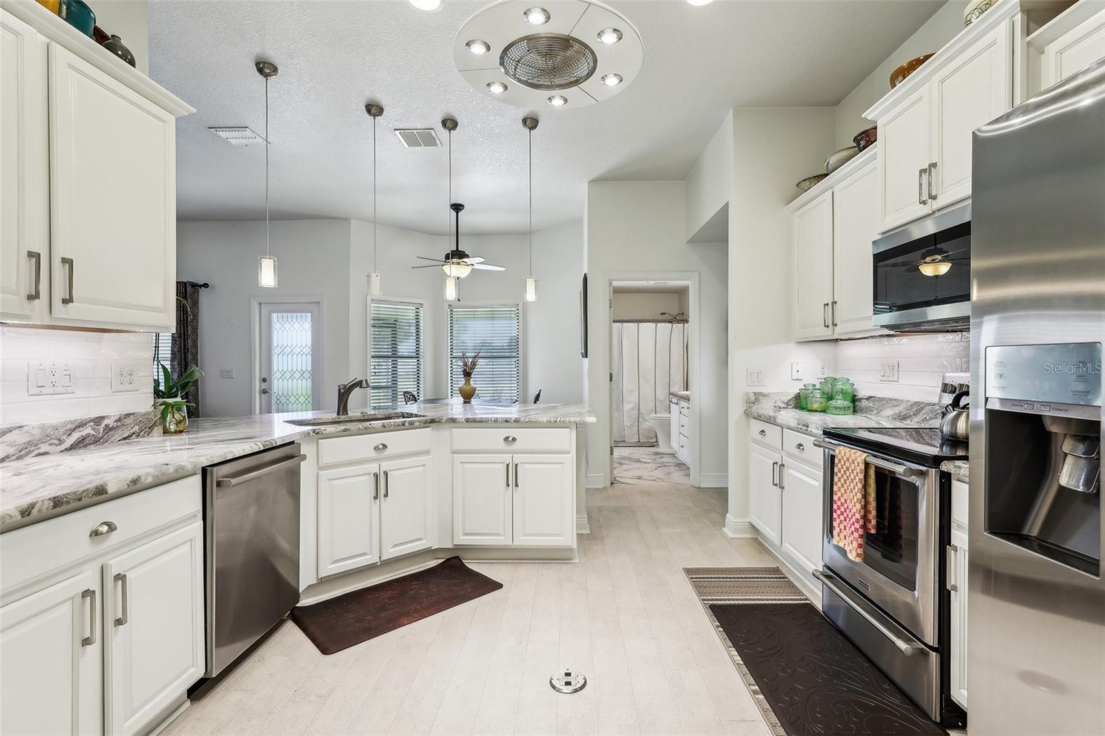 36729 ALAQUA CT, EUSTIS, FL, 32736