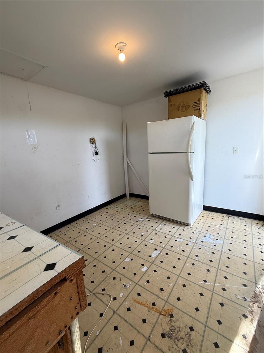 9289 GRIZZLY BEAR LN, WEEKI WACHEE, FL, 34613