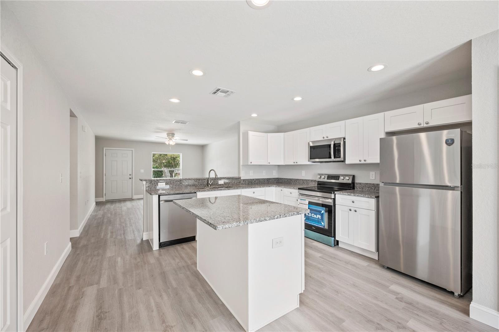 242 GREEN ST, AUBURNDALE, FL, 33823