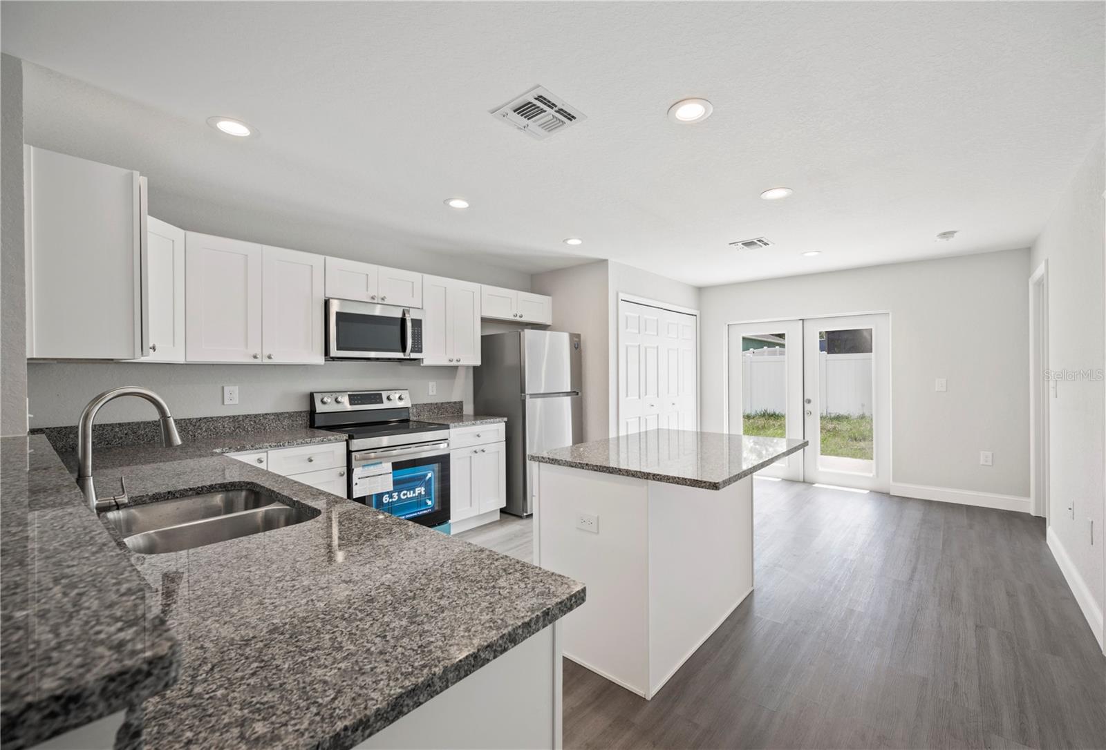 242 GREEN ST, AUBURNDALE, FL, 33823
