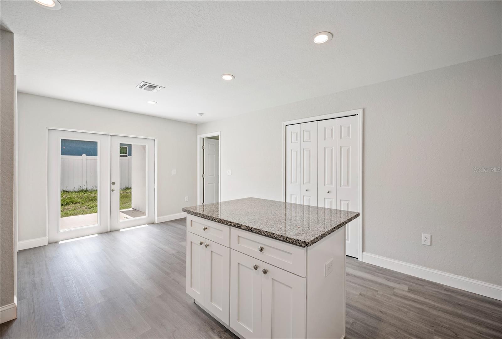 242 GREEN ST, AUBURNDALE, FL, 33823