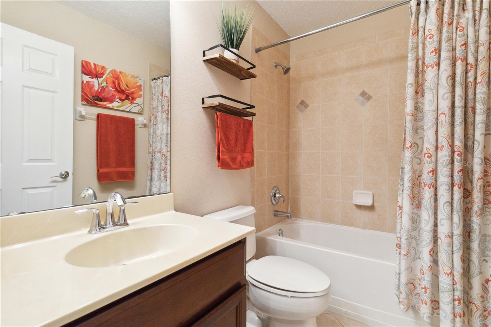 136 CANTERBURY BELL DR, OVIEDO, FL, 32765