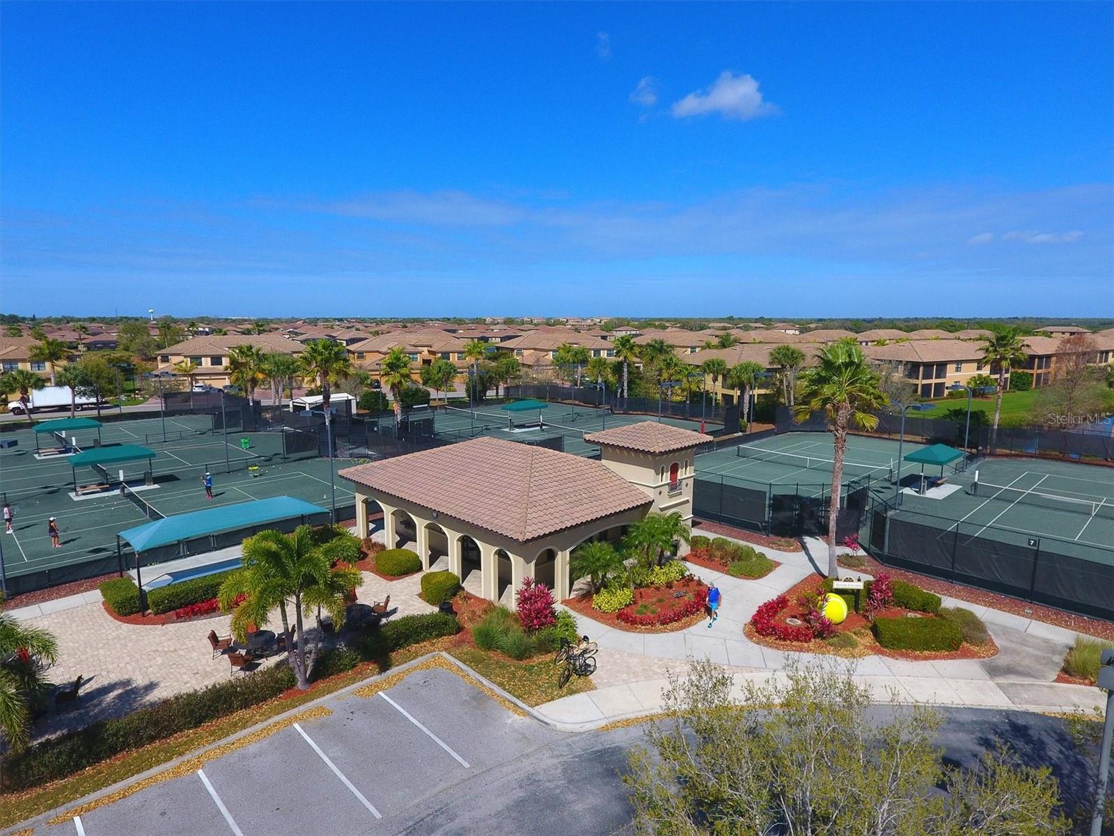 6567 WILLOWSHIRE WAY, BRADENTON, FL, 34212