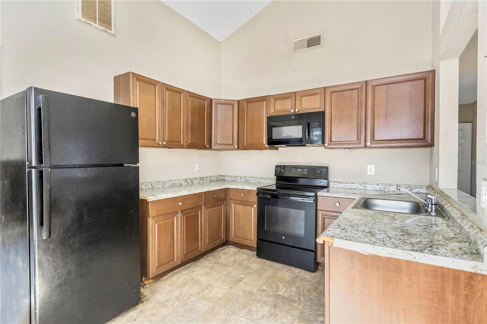 2665 WAVERLY CT, PALM HARBOR, FL, 34684