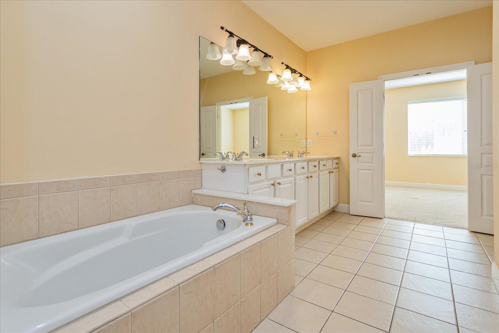 8745 VIA BELLA NOTTE, ORLANDO, FL, 32836