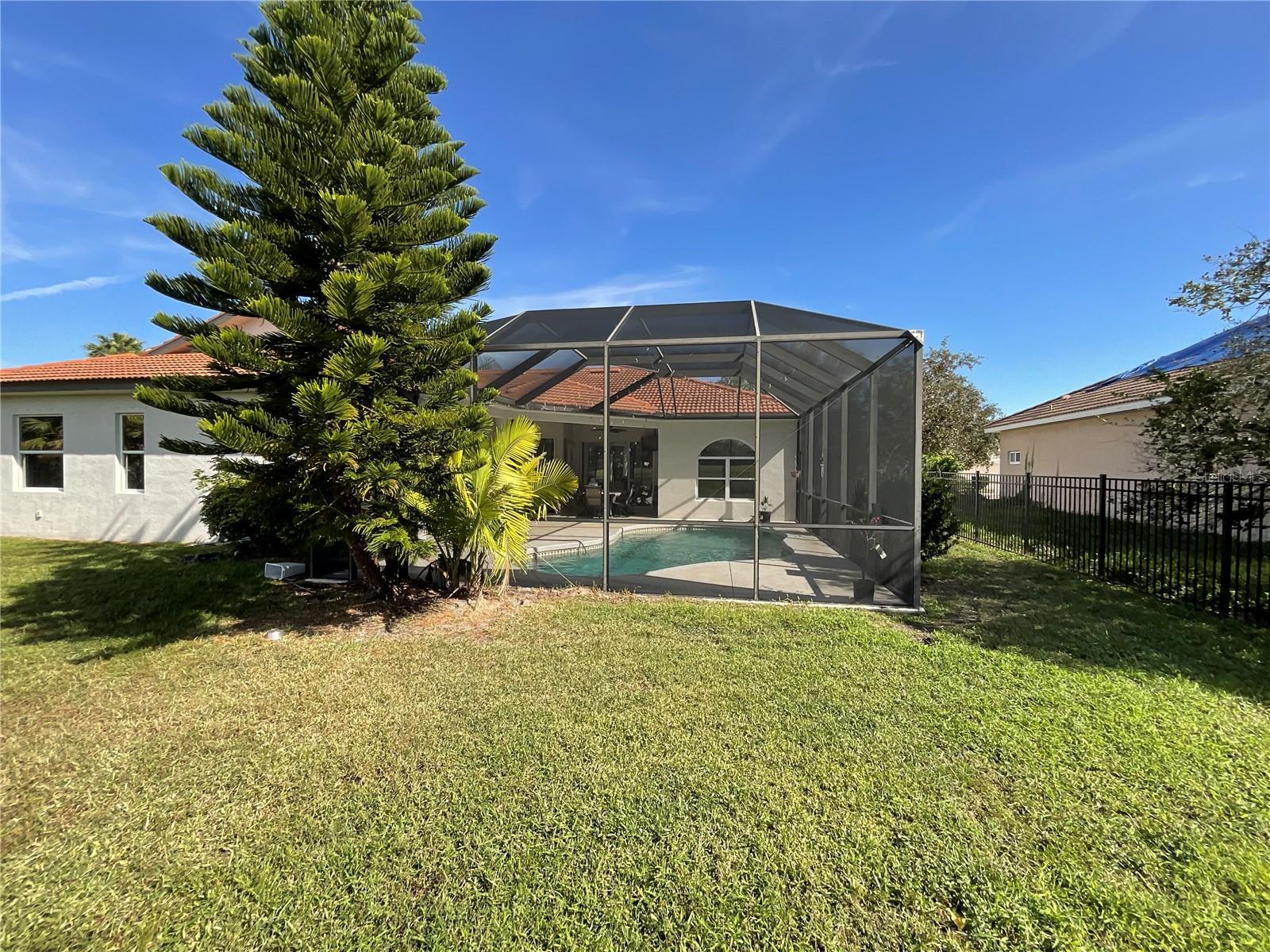 240 DOVE TRL, BRADENTON, FL, 34212