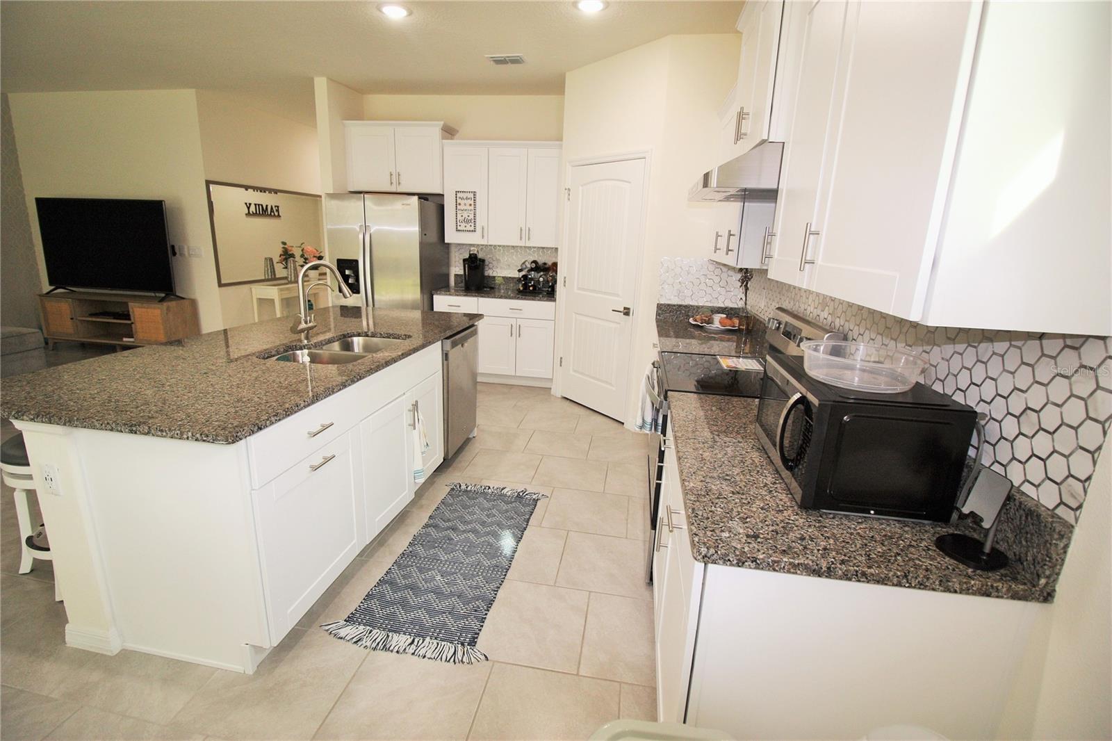 1526 BARBERRY DR, KISSIMMEE, FL, 34744