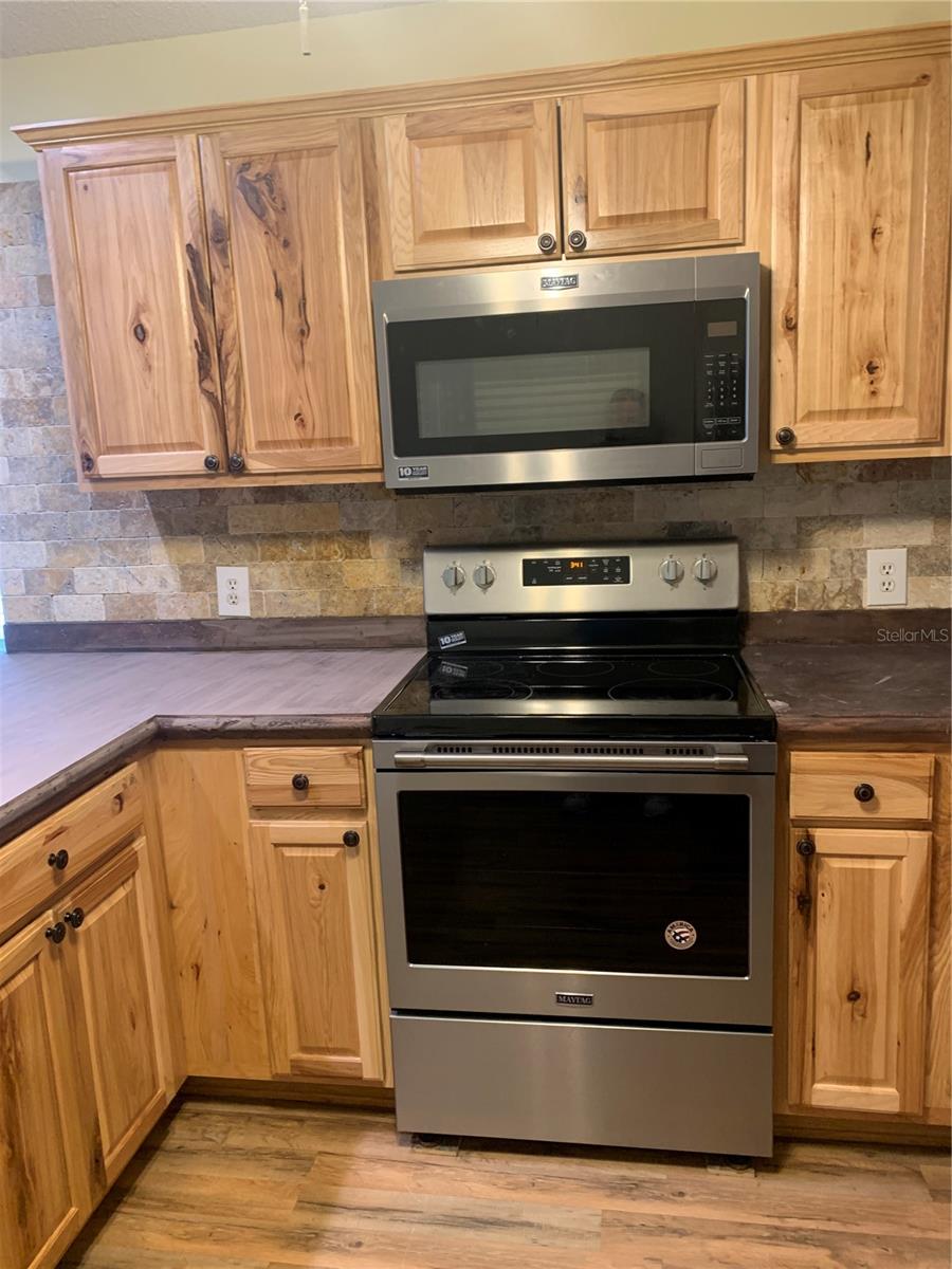 718 VILLITA LN, LADY LAKE, FL, 32159