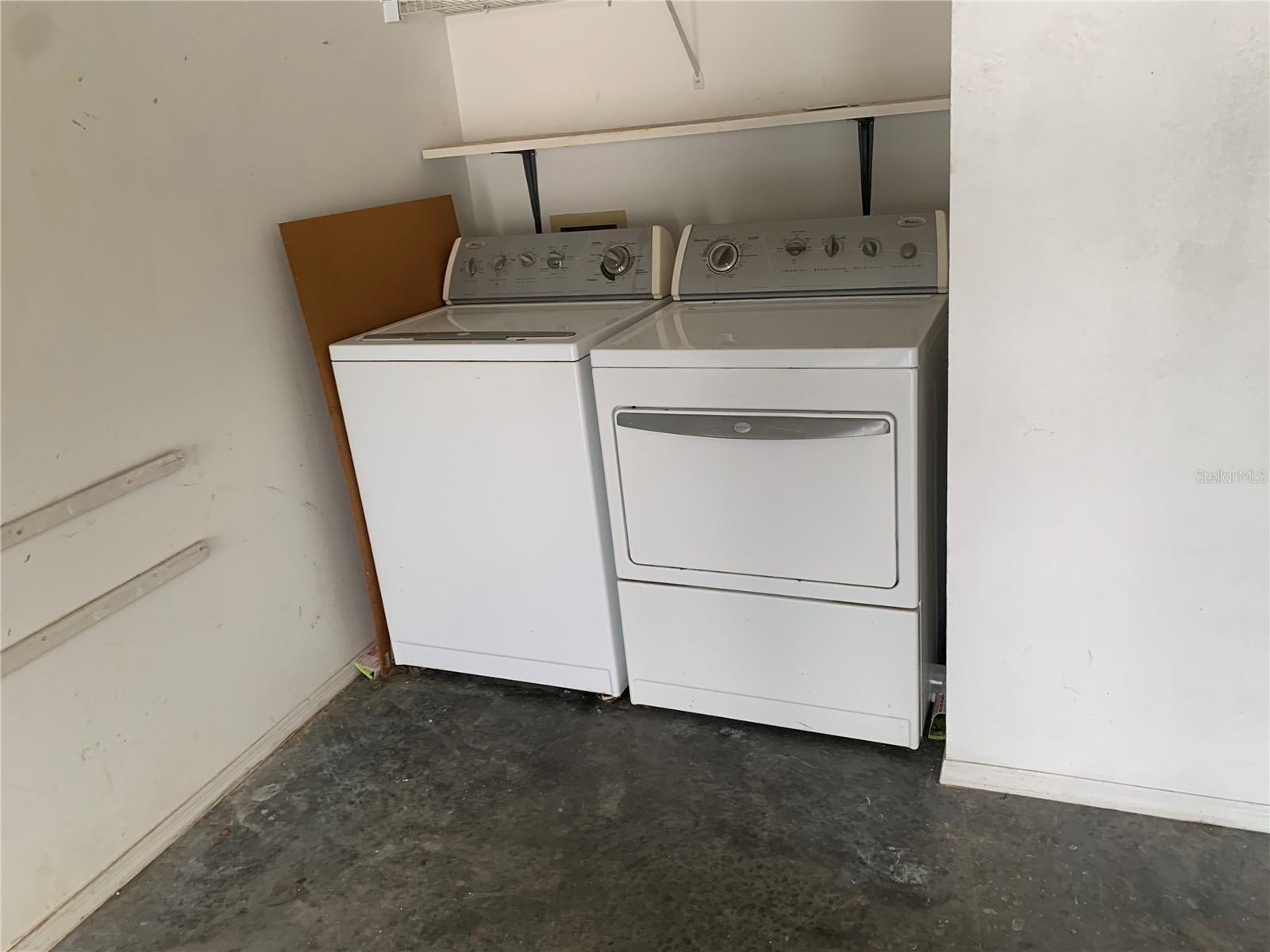 718 VILLITA LN, LADY LAKE, FL, 32159