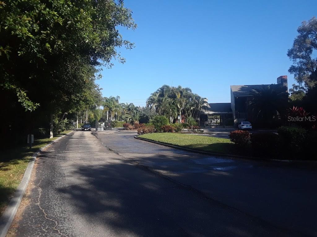 9100 DR MARTIN LUTHER KING JR ST N #1411, ST PETERSBURG, FL, 33702