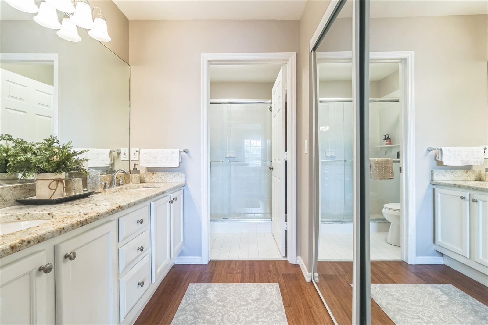 752 WIGGINS LAKE DR #201, NAPLES, FL, 34110