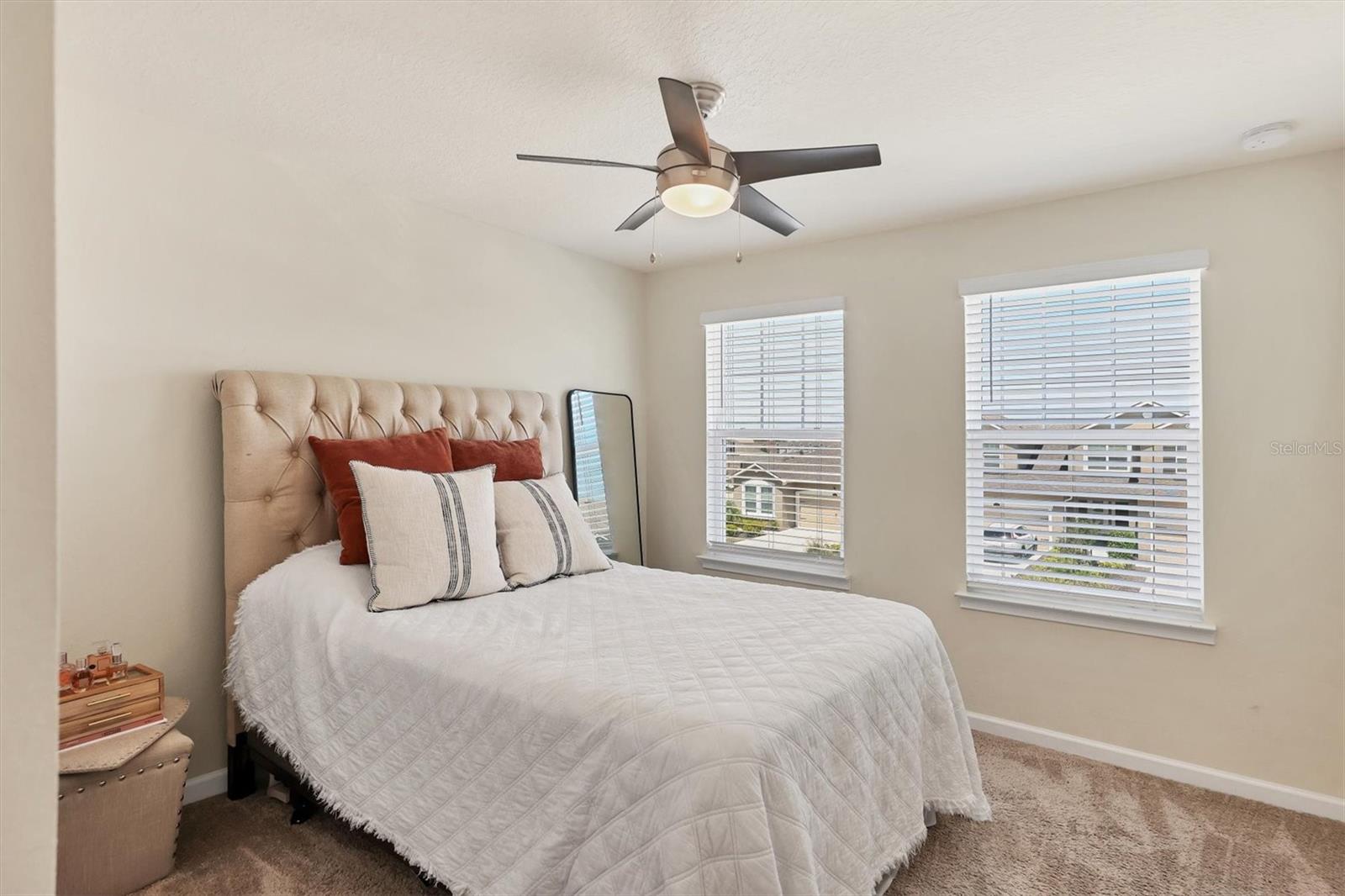 11454 ROLLING GREEN DR, BRADENTON, FL, 34211