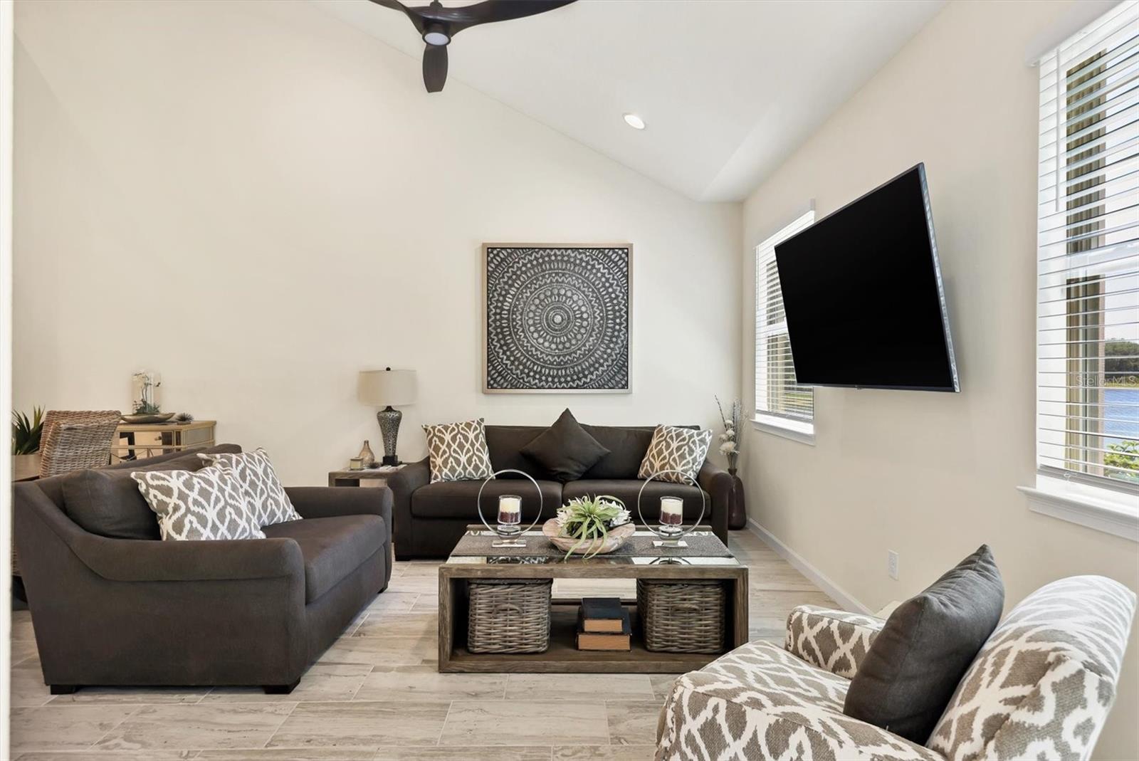 11454 ROLLING GREEN DR, BRADENTON, FL, 34211