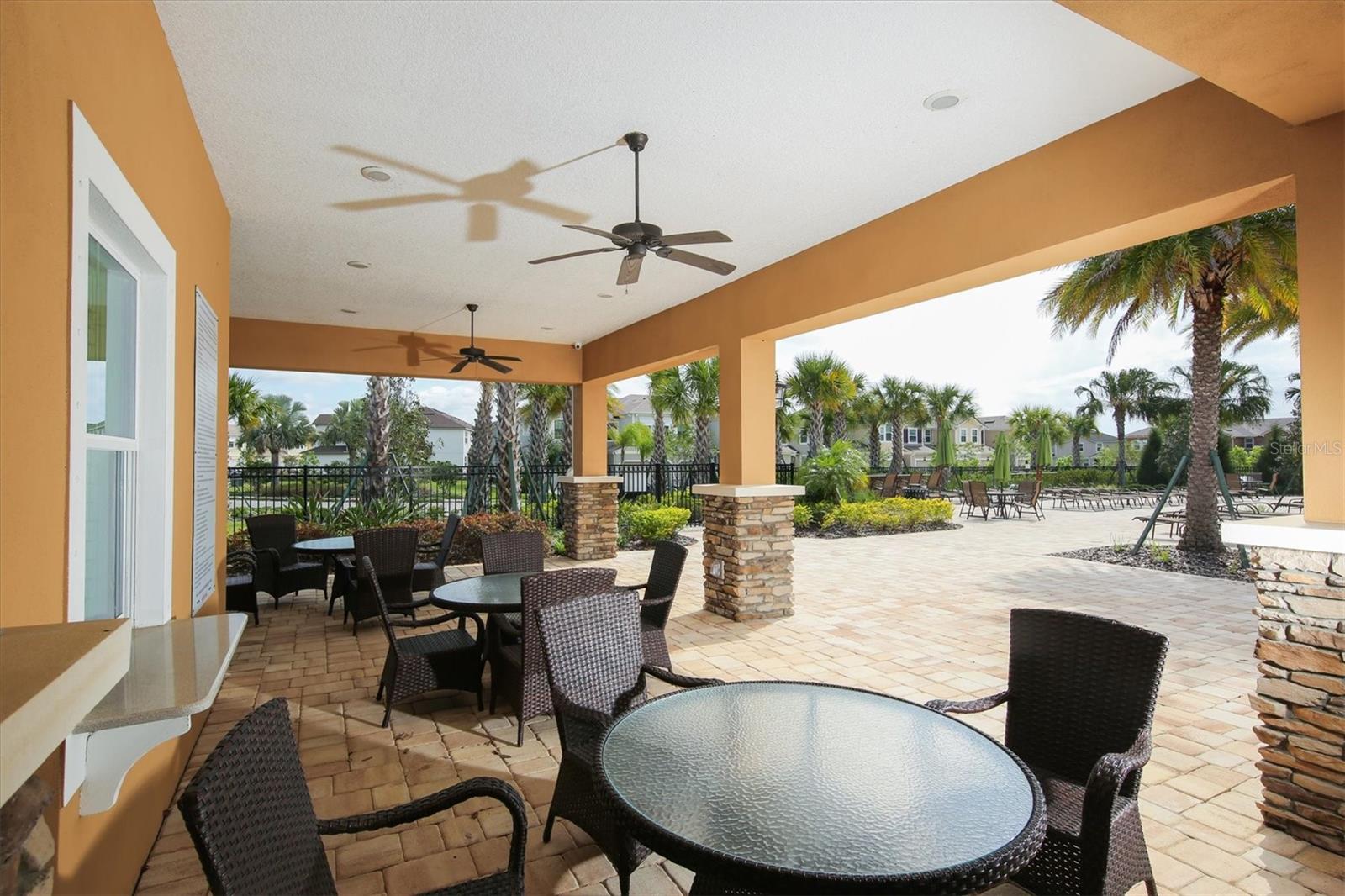 11454 ROLLING GREEN DR, BRADENTON, FL, 34211