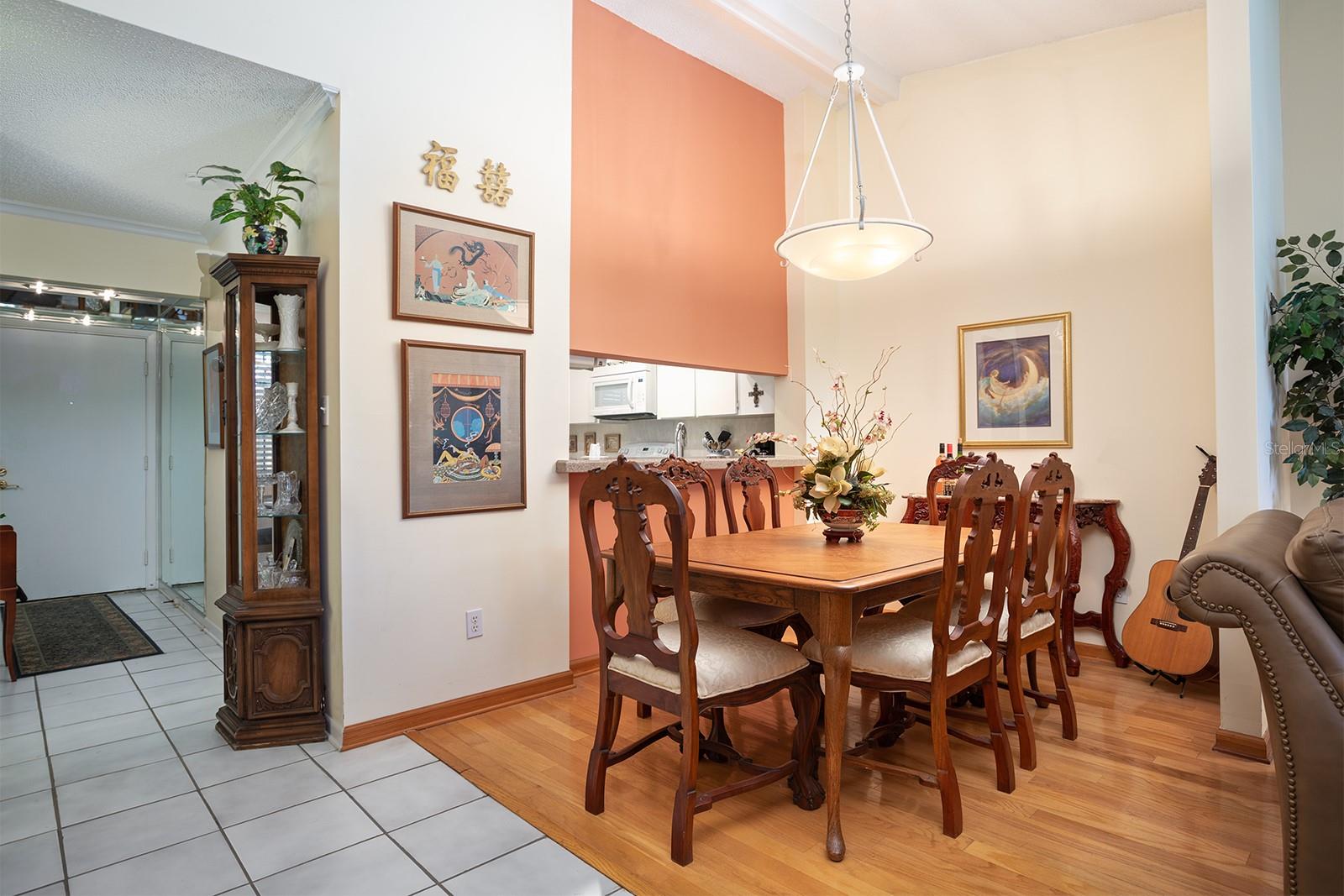 3 ESCONDIDO CIR #18, ALTAMONTE SPRINGS, FL, 32701