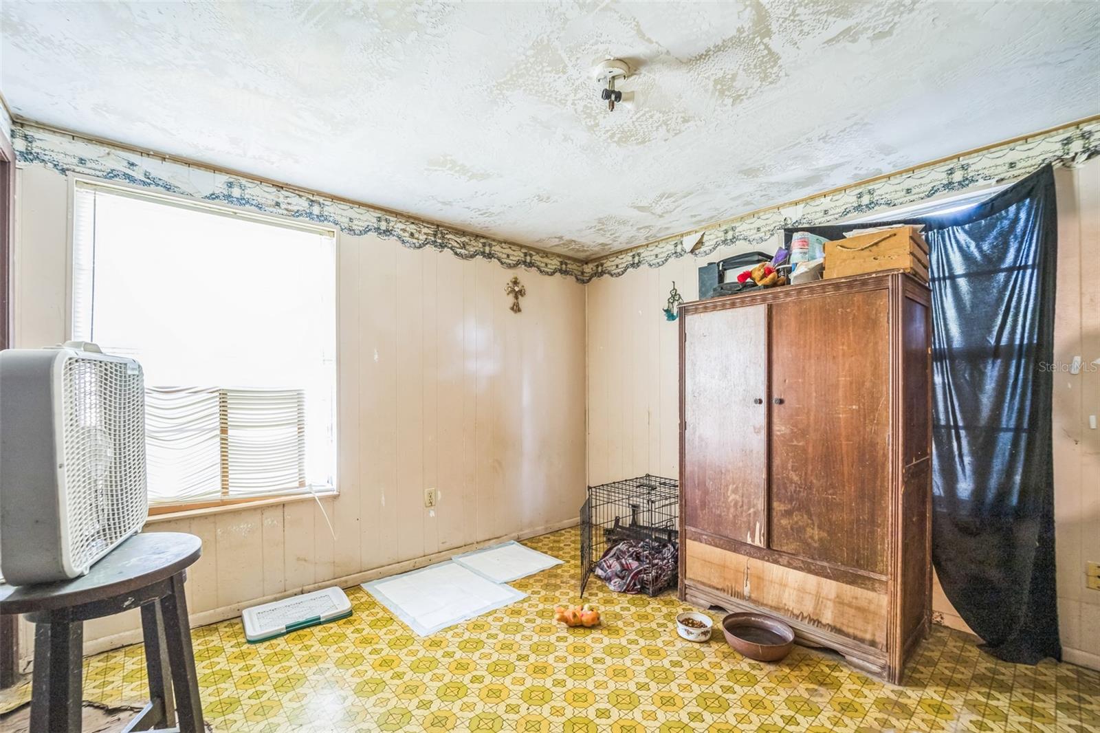 801 N CLERMONT AVE, FORT MEADE, FL, 33841