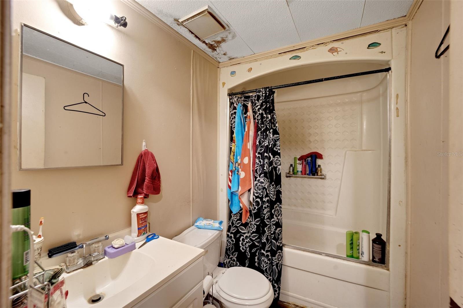 801 N CLERMONT AVE, FORT MEADE, FL, 33841