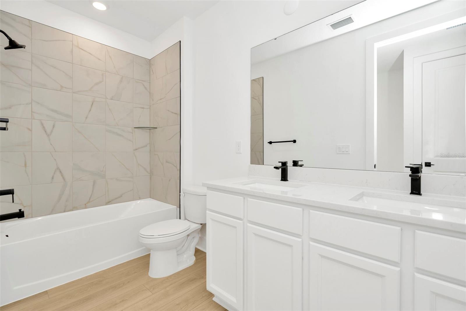 8324 GOLDEN BEACH CT, PARRISH, FL, 34219