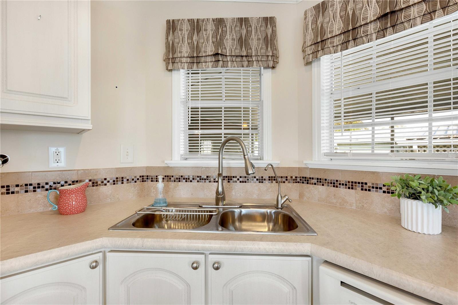 36633 JODI AVE, ZEPHYRHILLS, FL, 33542