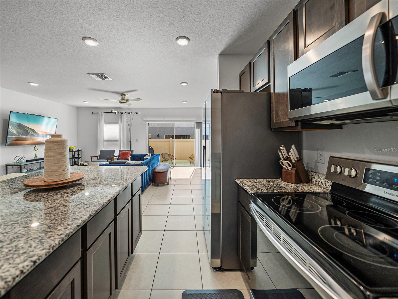 10909 GOLDEN ACORN AVE, TAMPA, FL, 33610