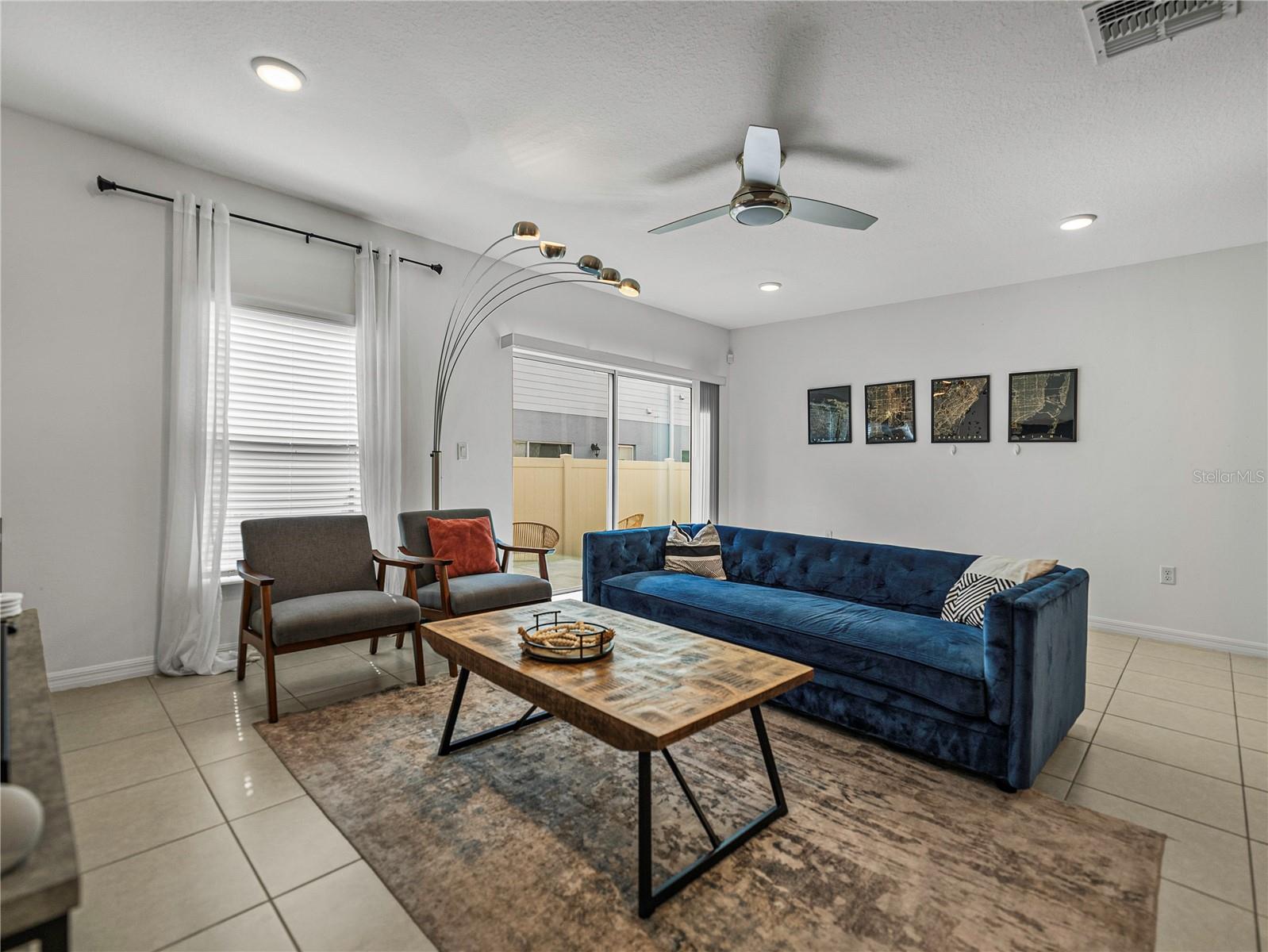10909 GOLDEN ACORN AVE, TAMPA, FL, 33610