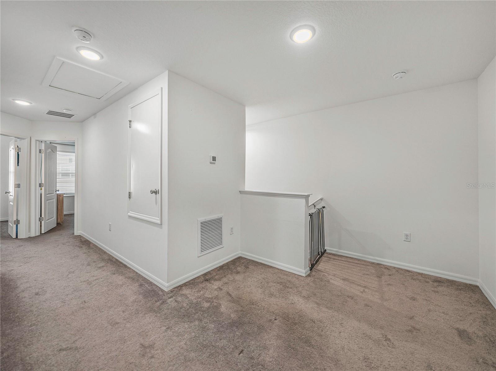 10909 GOLDEN ACORN AVE, TAMPA, FL, 33610