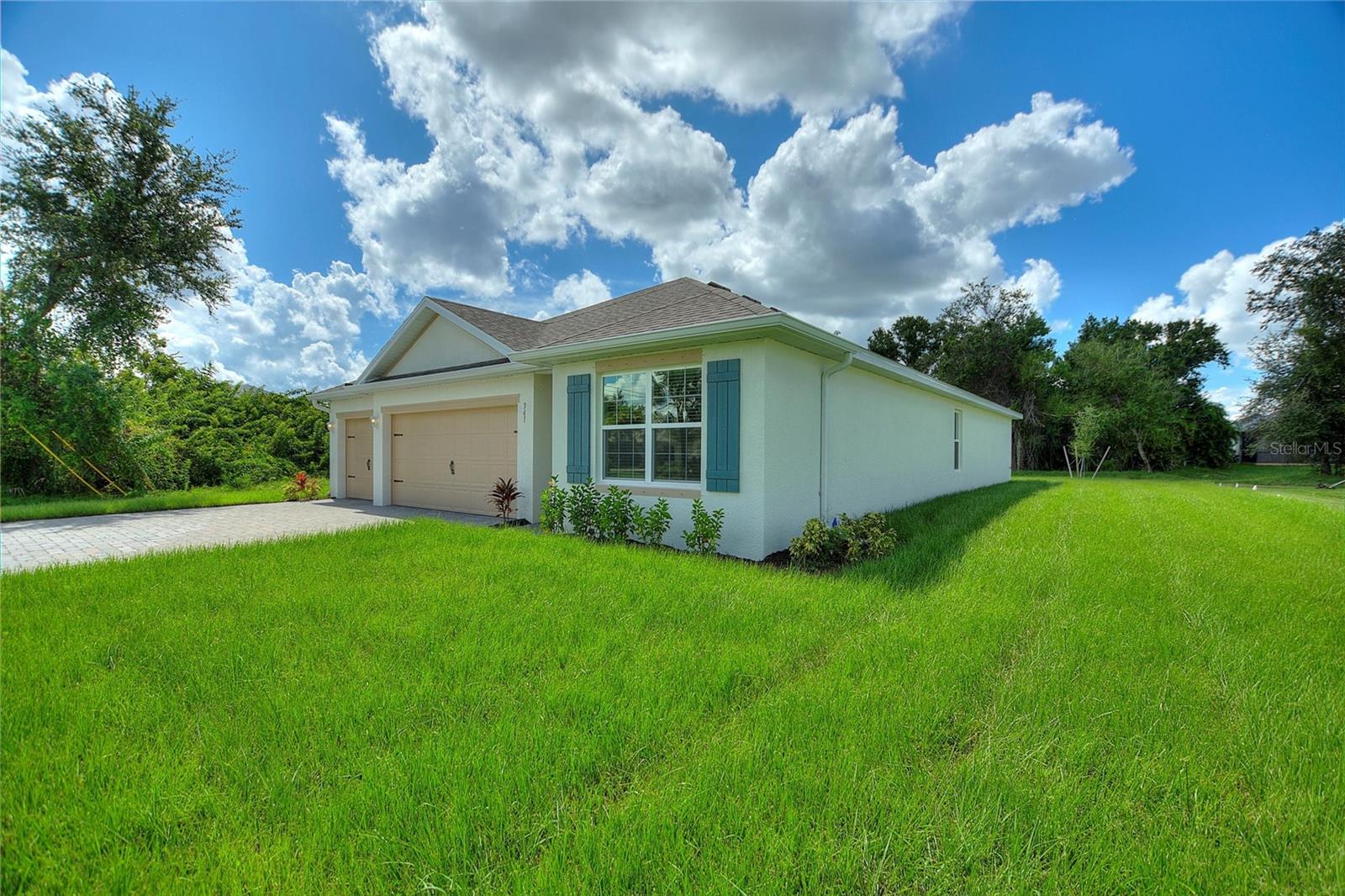 347 SEASONS DR, PUNTA GORDA, FL, 33983