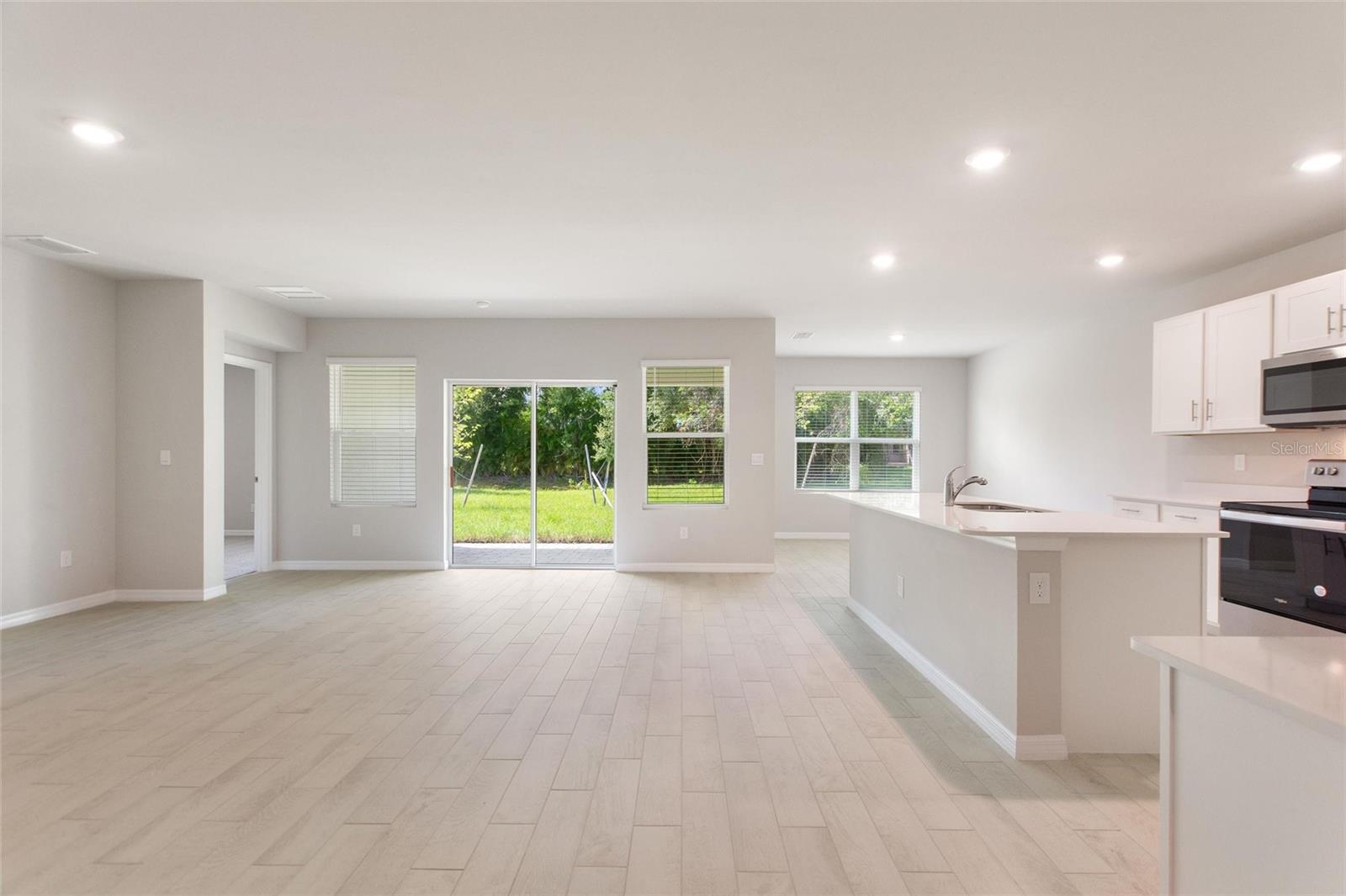 347 SEASONS DR, PUNTA GORDA, FL, 33983