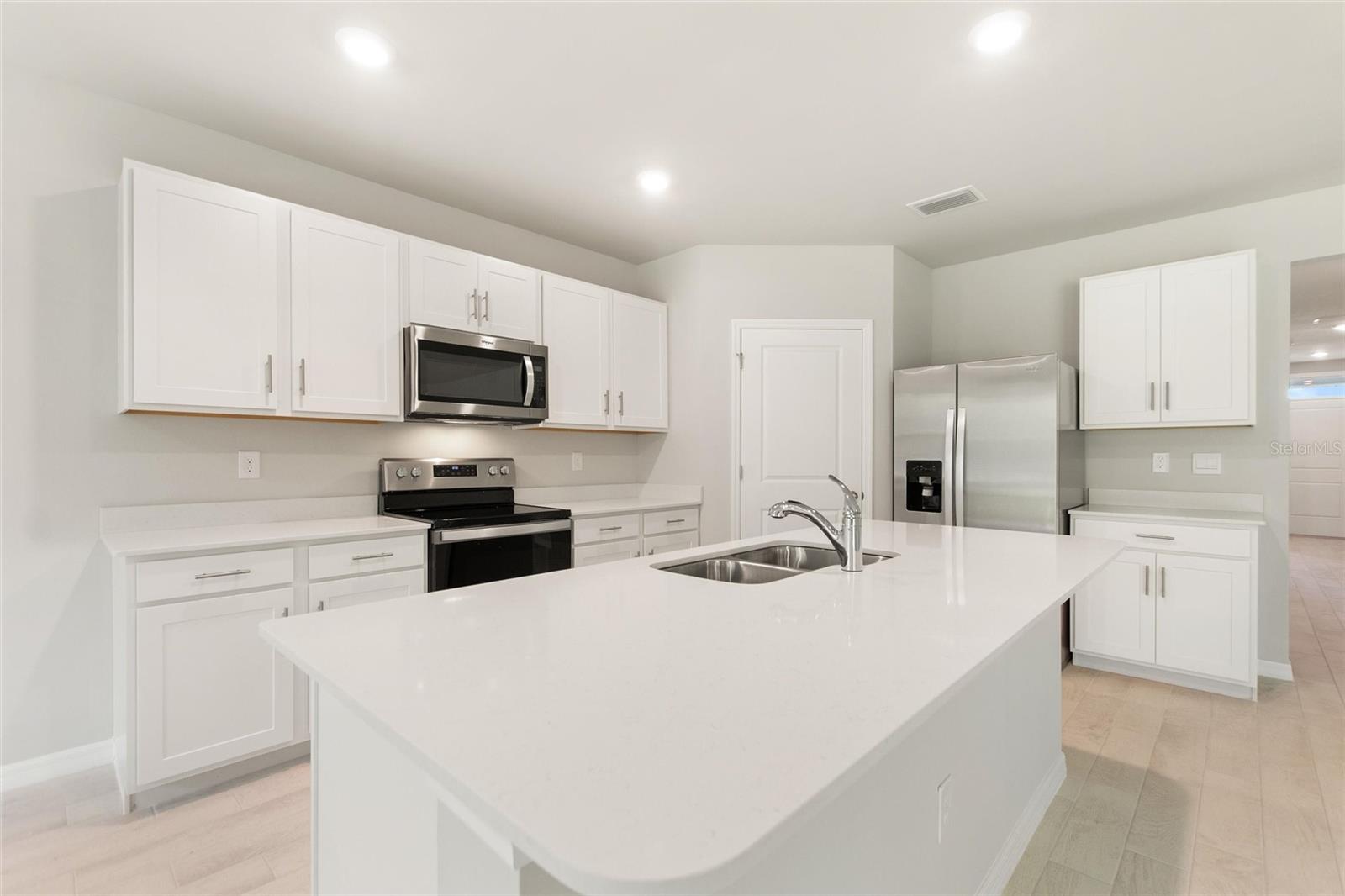 347 SEASONS DR, PUNTA GORDA, FL, 33983