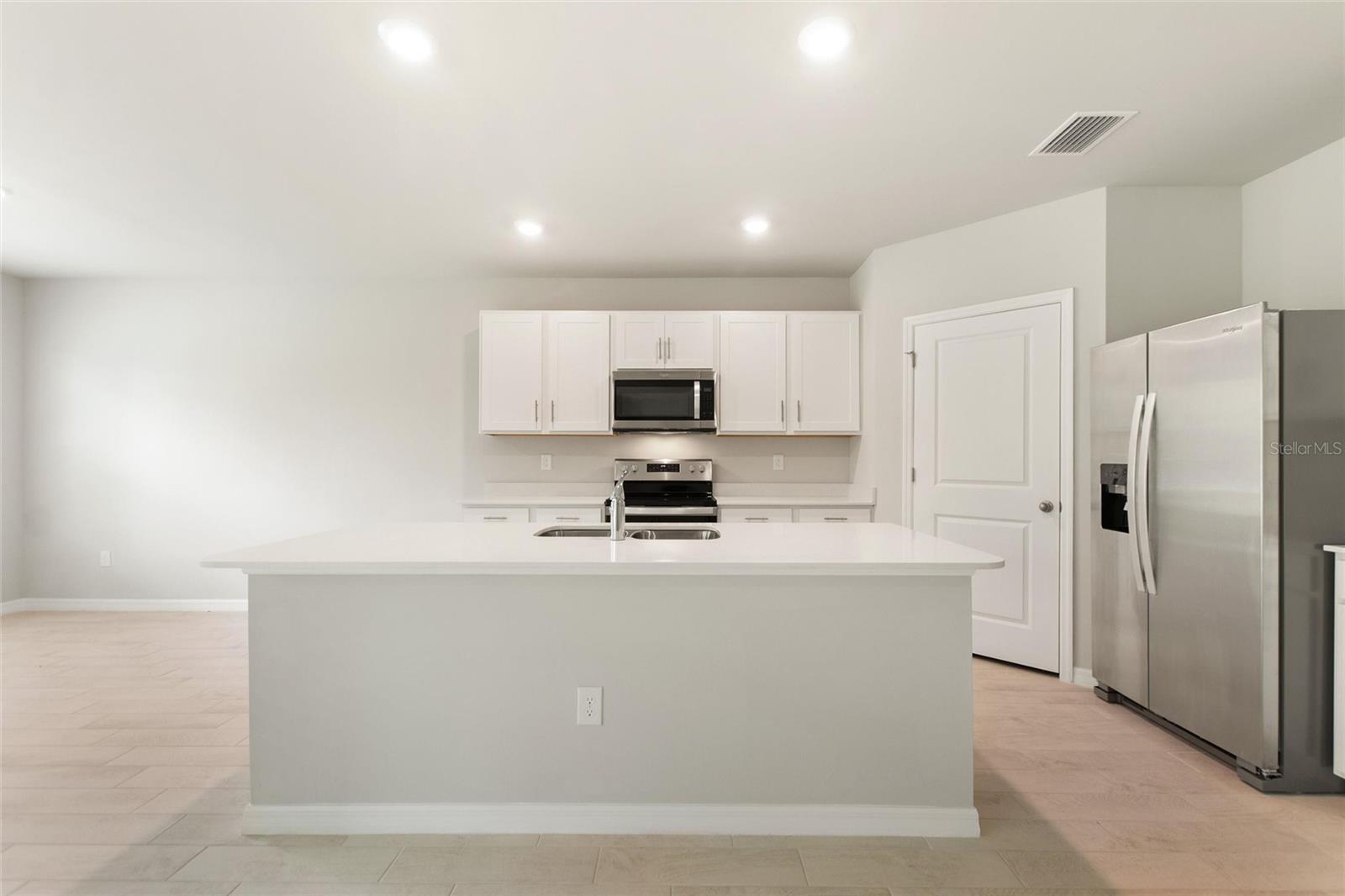 347 SEASONS DR, PUNTA GORDA, FL, 33983