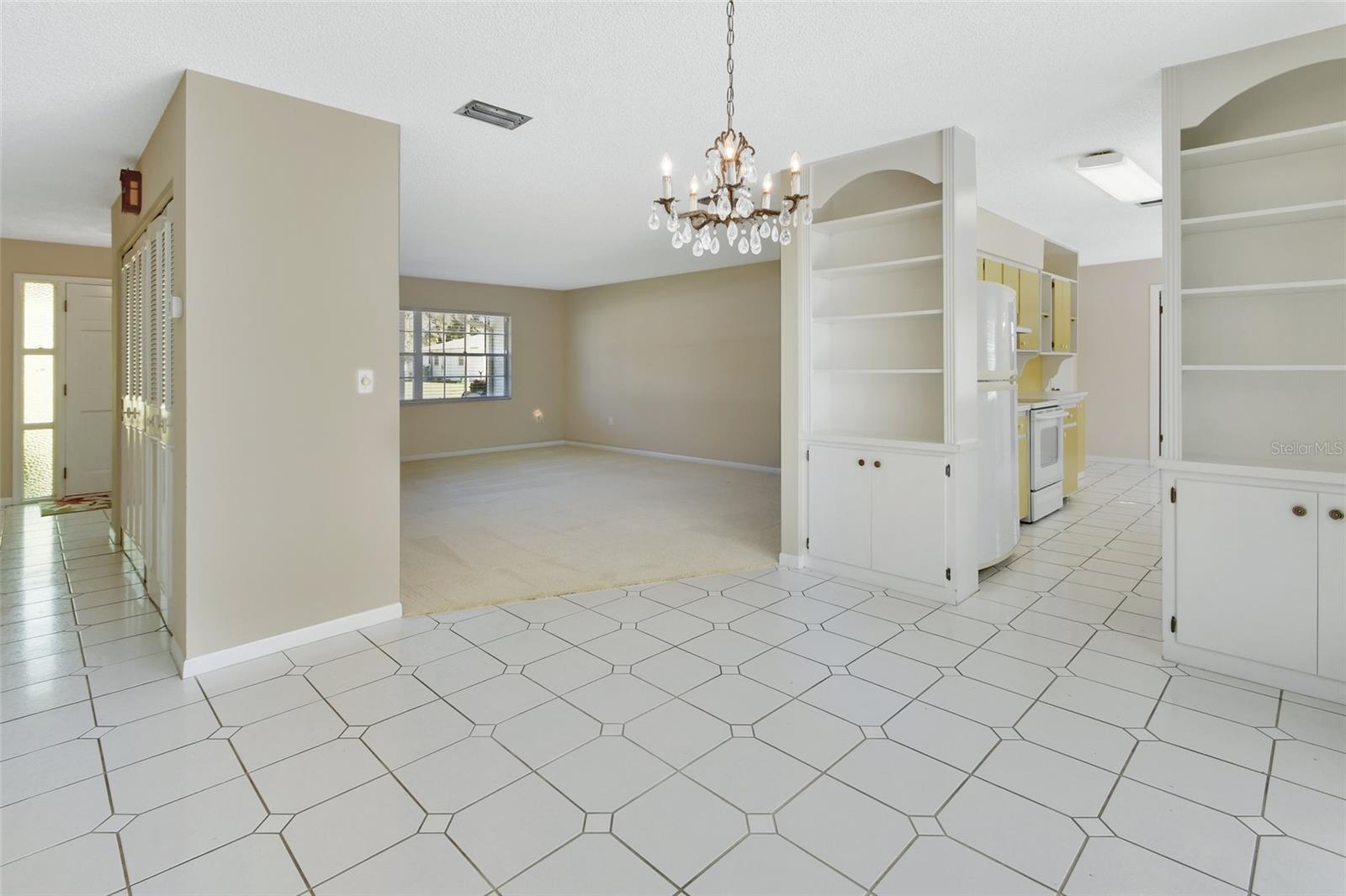 51 PINE DR, DEBARY, FL, 32713