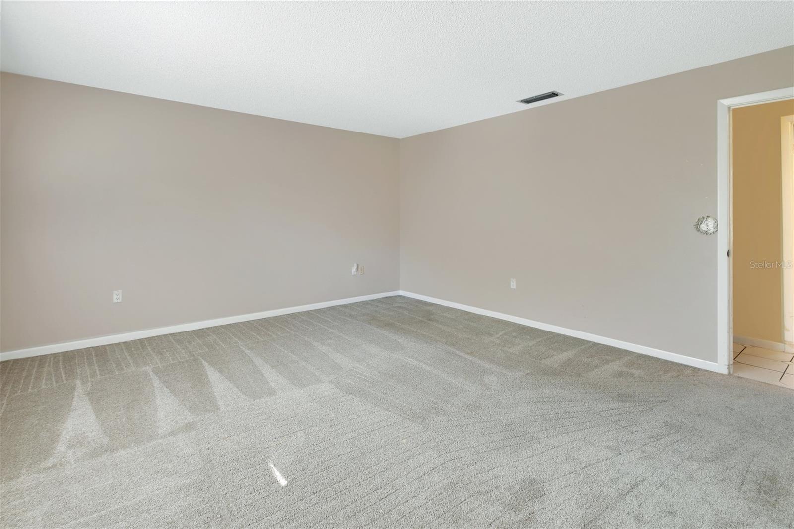 51 PINE DR, DEBARY, FL, 32713