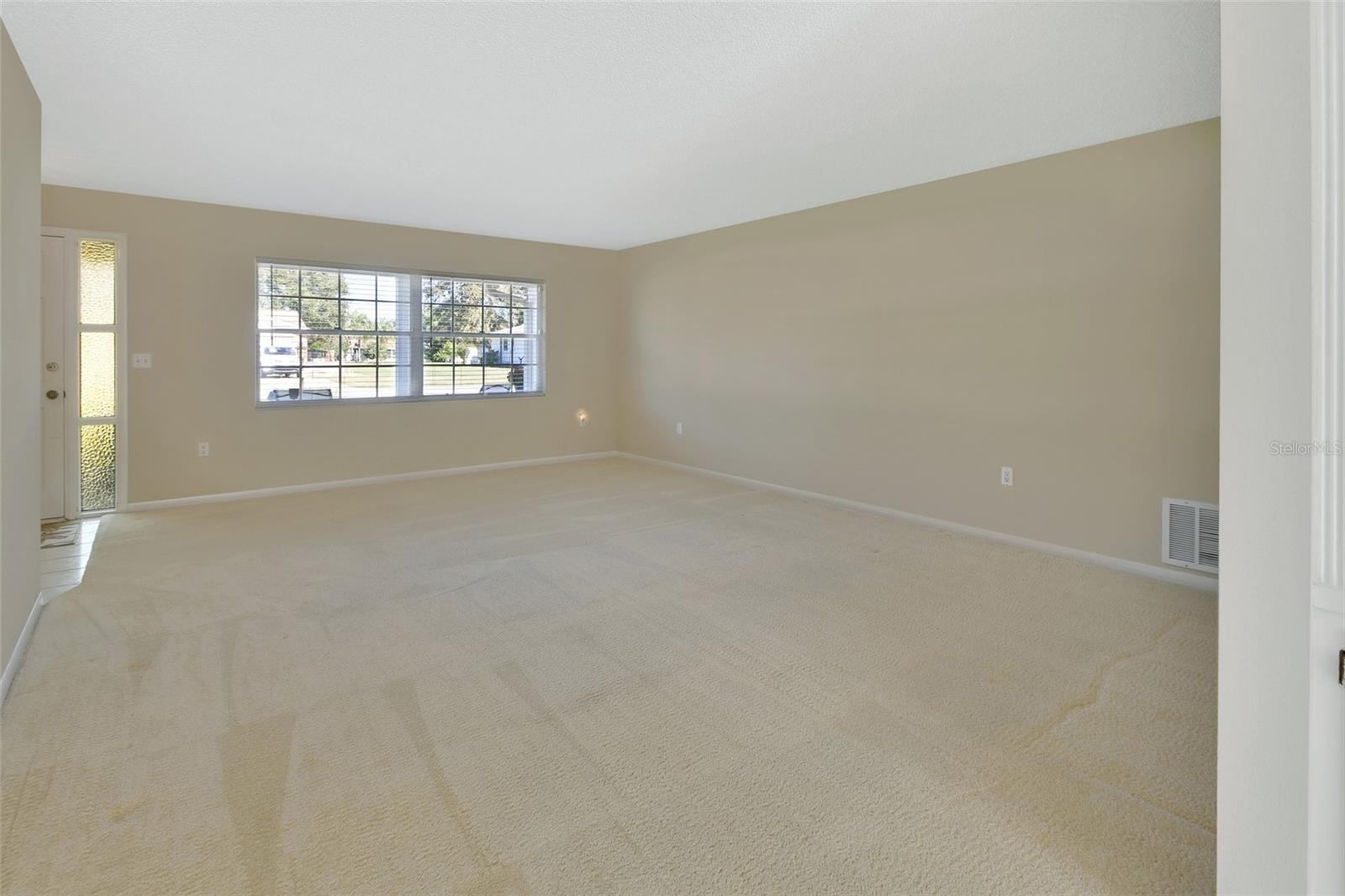 51 PINE DR, DEBARY, FL, 32713