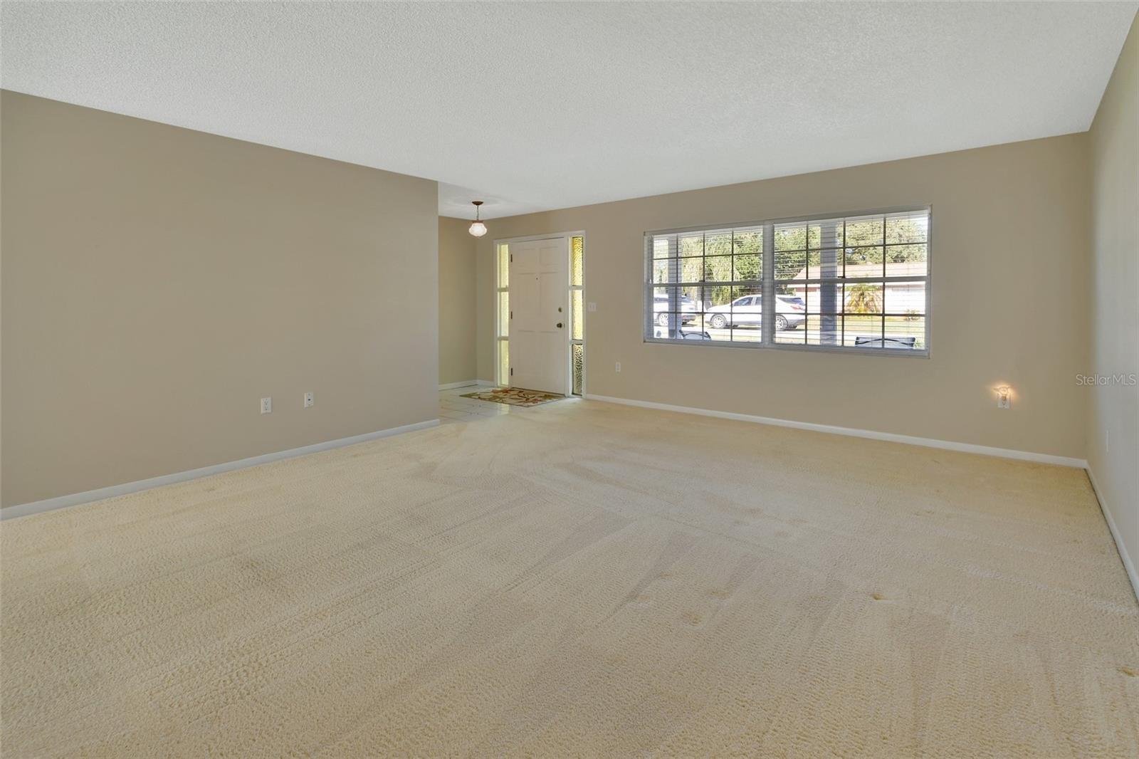 51 PINE DR, DEBARY, FL, 32713
