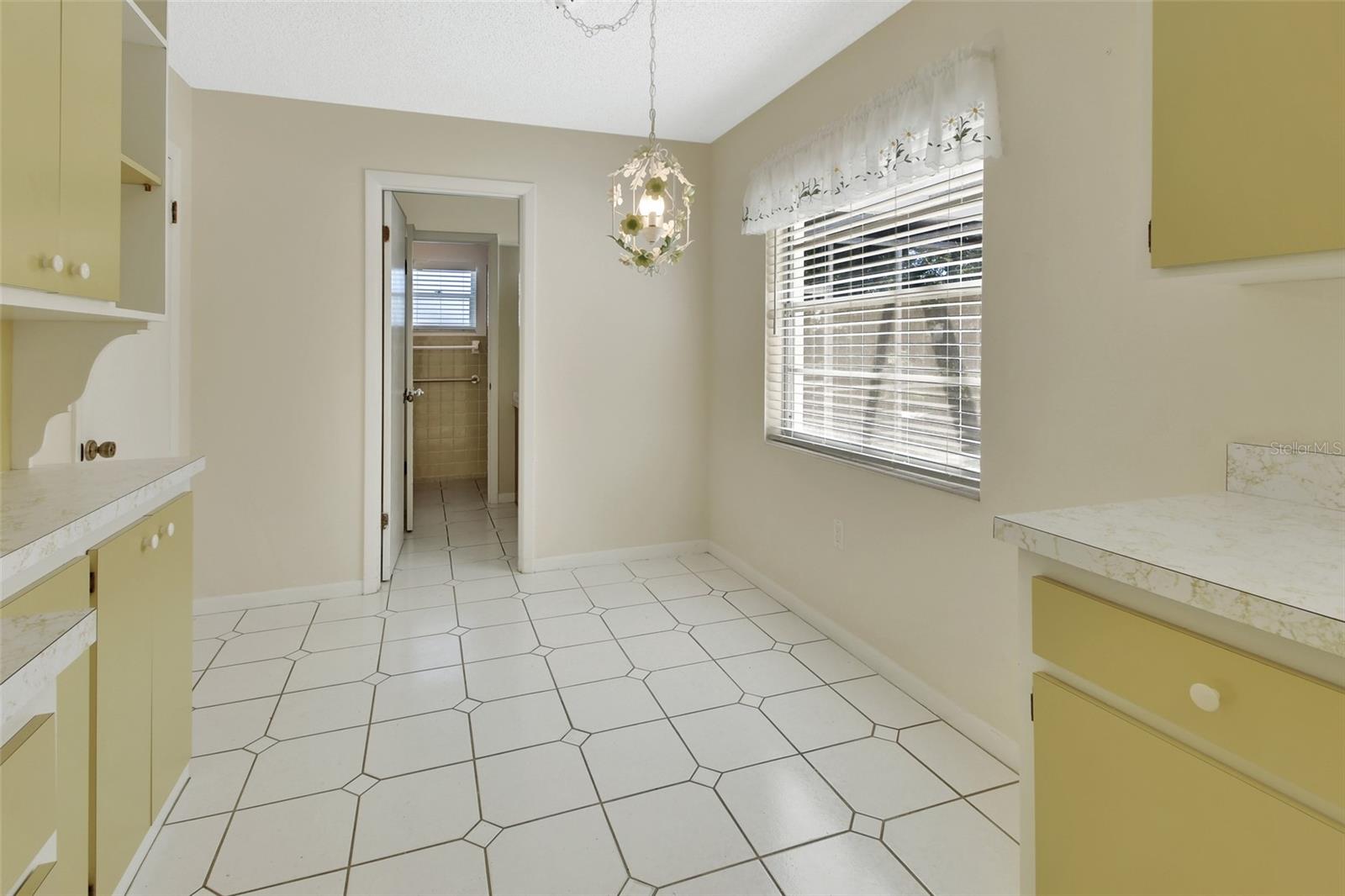 51 PINE DR, DEBARY, FL, 32713