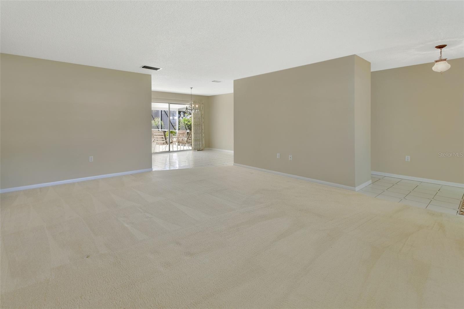 51 PINE DR, DEBARY, FL, 32713