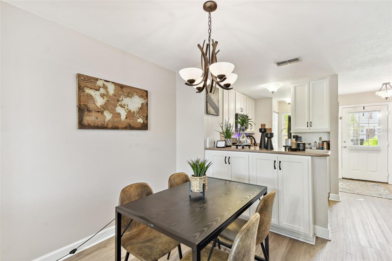 3361 W WYOMING CIR, TAMPA, FL, 33611