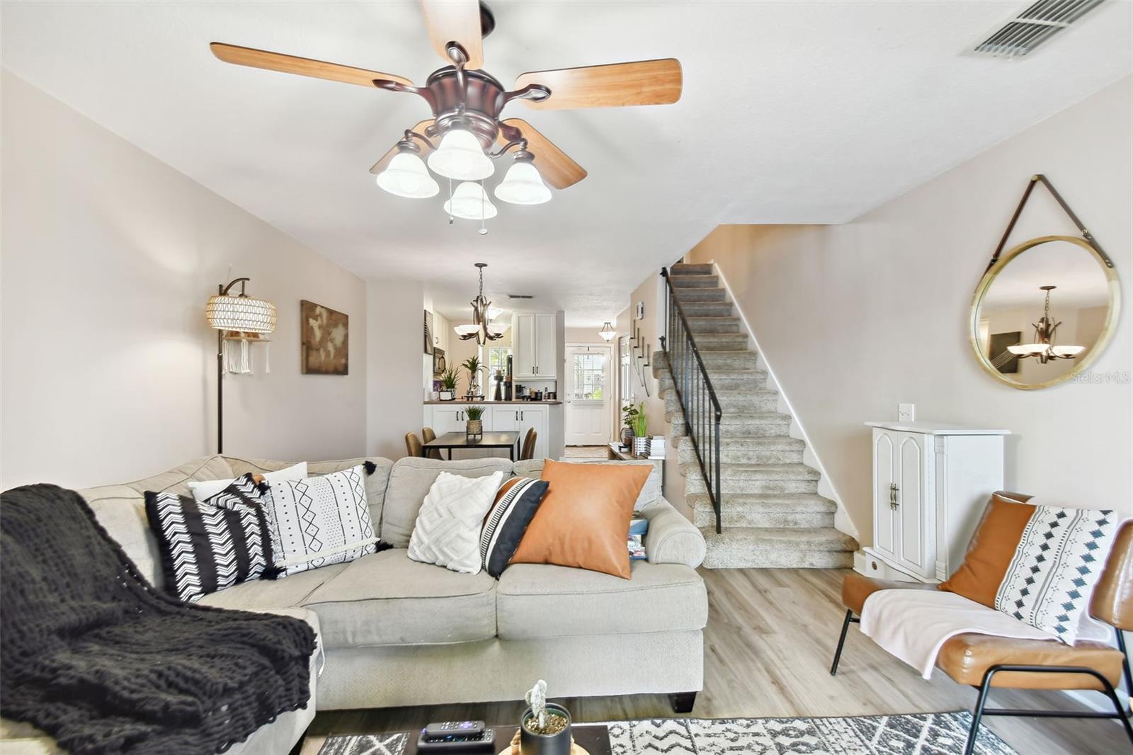 3361 W WYOMING CIR, TAMPA, FL, 33611