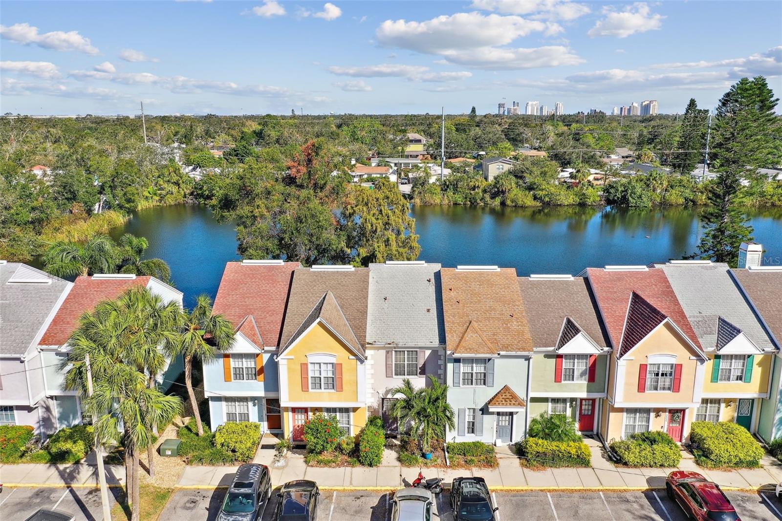 3361 W WYOMING CIR, TAMPA, FL, 33611