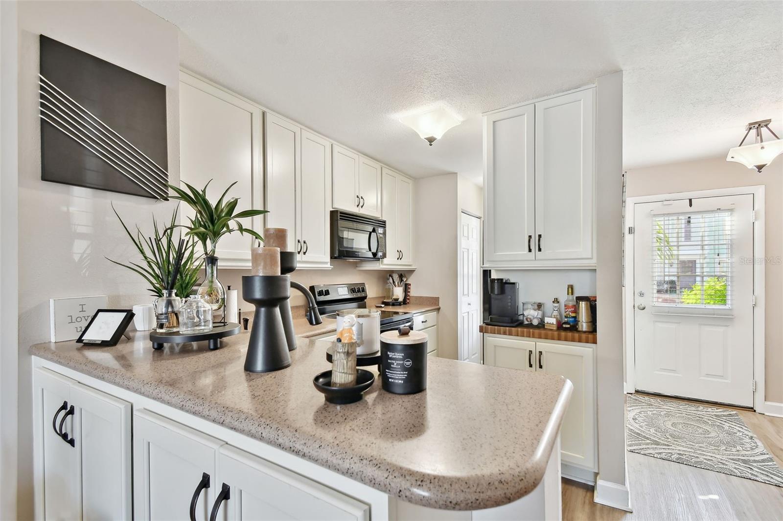 3361 W WYOMING CIR, TAMPA, FL, 33611