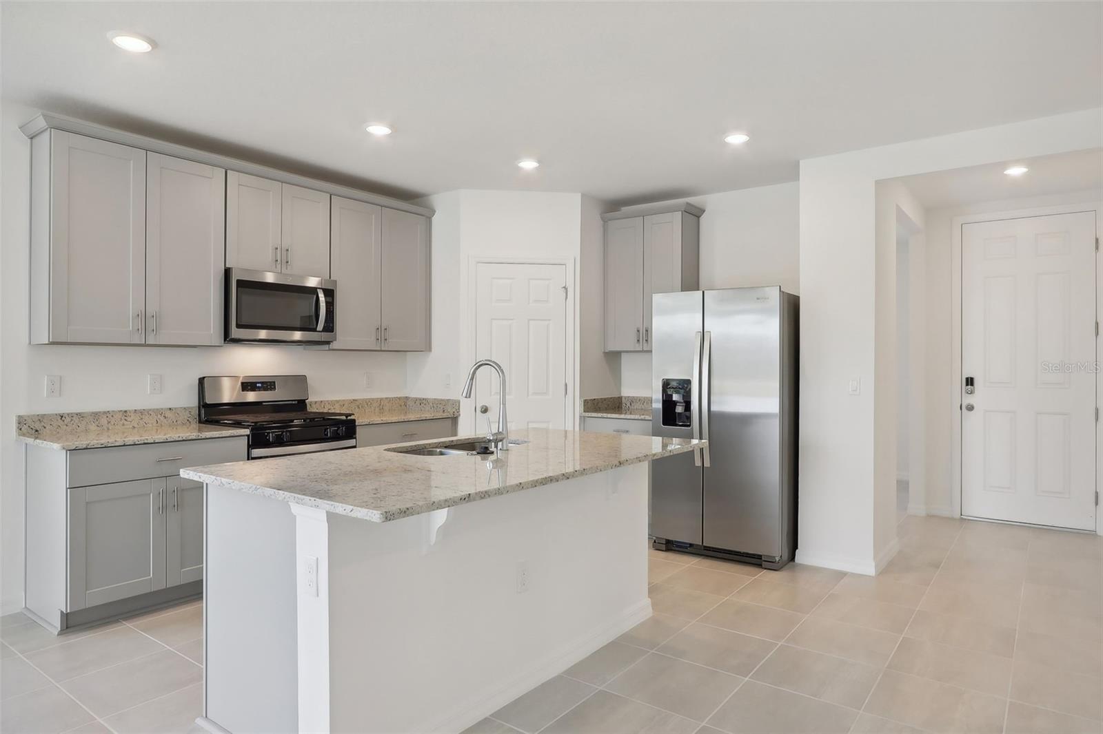 4702 JASMINE CIR, LEESBURG, FL, 34748
