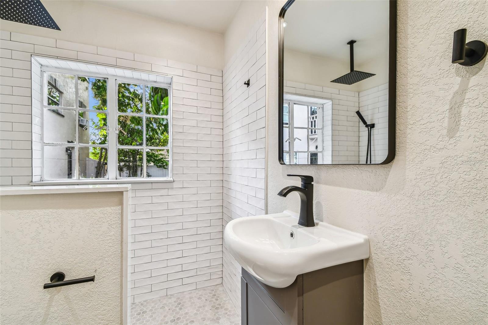 2102 W LA SALLE ST, TAMPA, FL, 33607