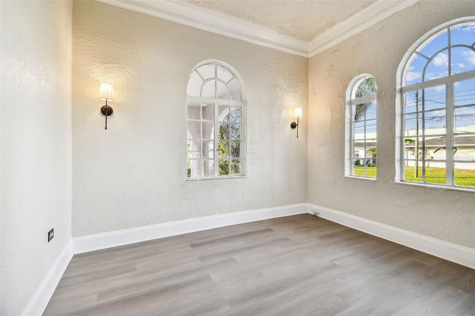 2102 W LA SALLE ST, TAMPA, FL, 33607
