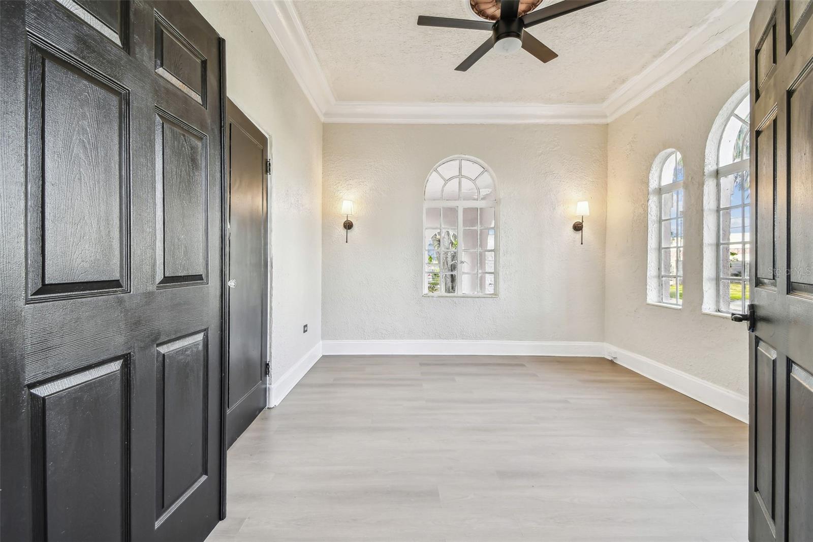 2102 W LA SALLE ST, TAMPA, FL, 33607